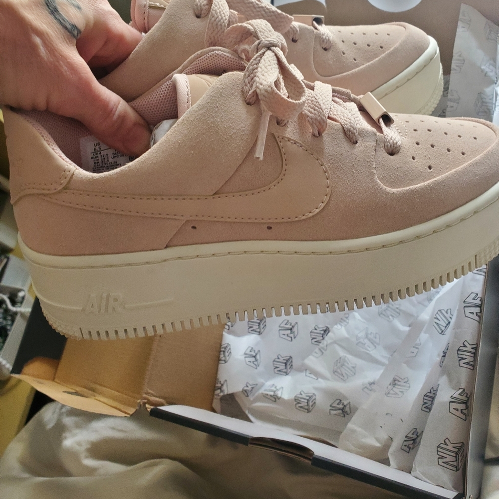 Nike Air Force 1s 6.5